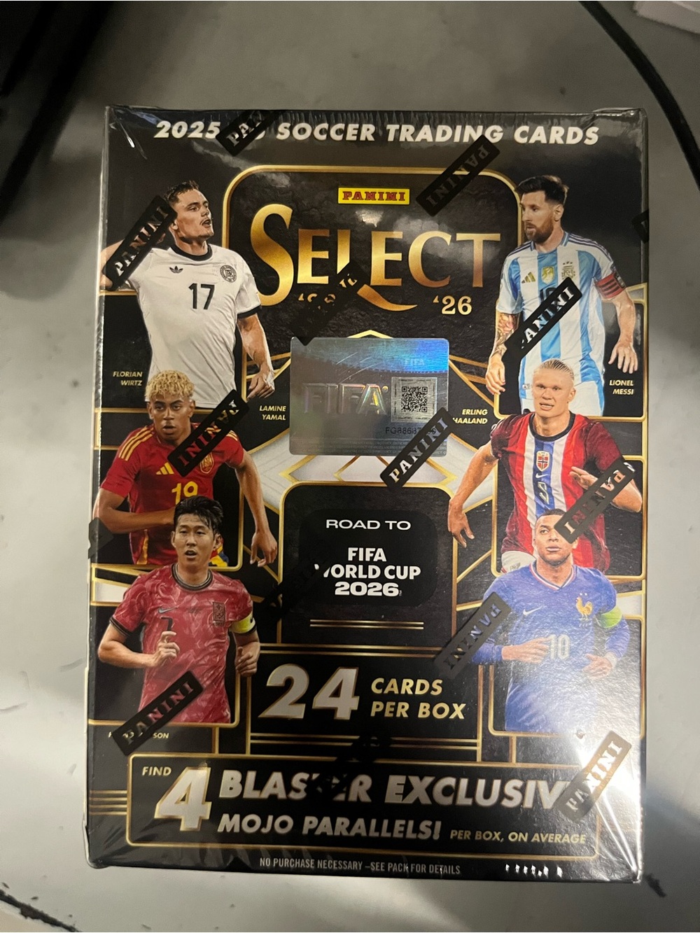 Panini Select 2025 Soccer Trading Cards - Black & Gold